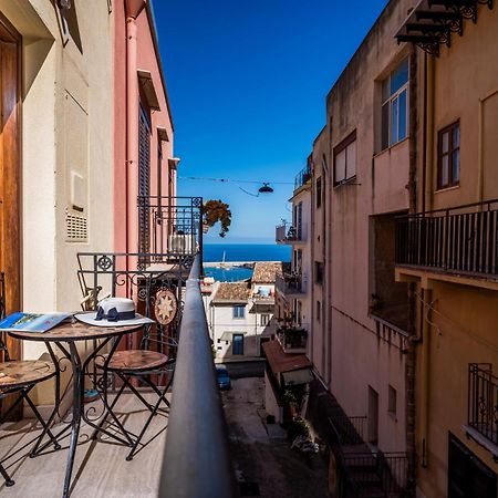 Casa Vacanze Peperoncino Castellammare del Golfo Dış mekan fotoğraf